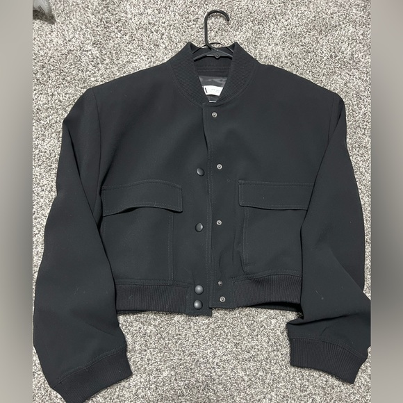 Zara Jackets & Blazers - Zara cropped padded bomber jacket